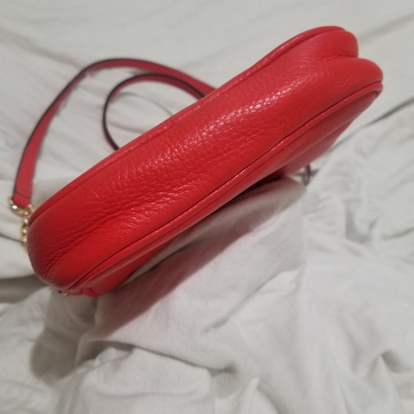 Michael Kors Small Purse - Picture 7 of 8